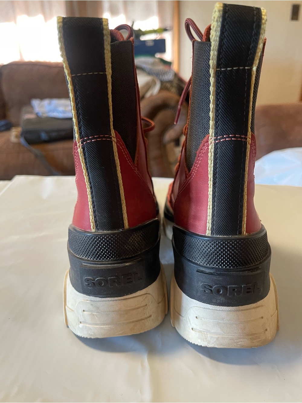 Sorel Women's Brex Lug Sole Lace-Up Waterproof Boots Warp Red & Black Size 7 - Picture 5 of 8